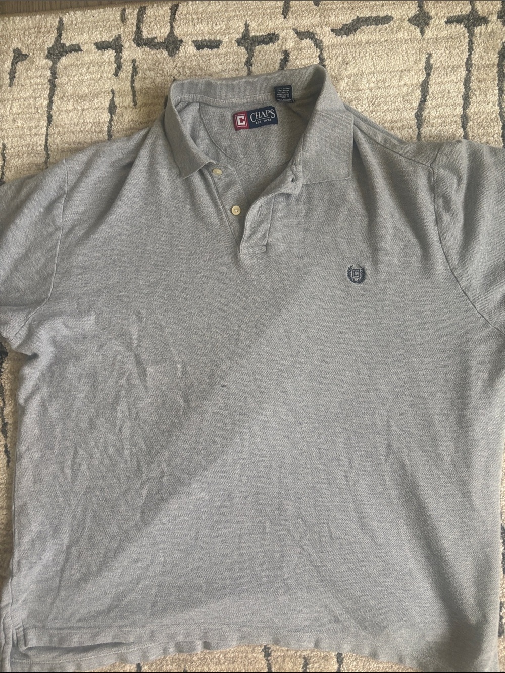 Chaps Men’s Gray Polo with Embroidered Crest